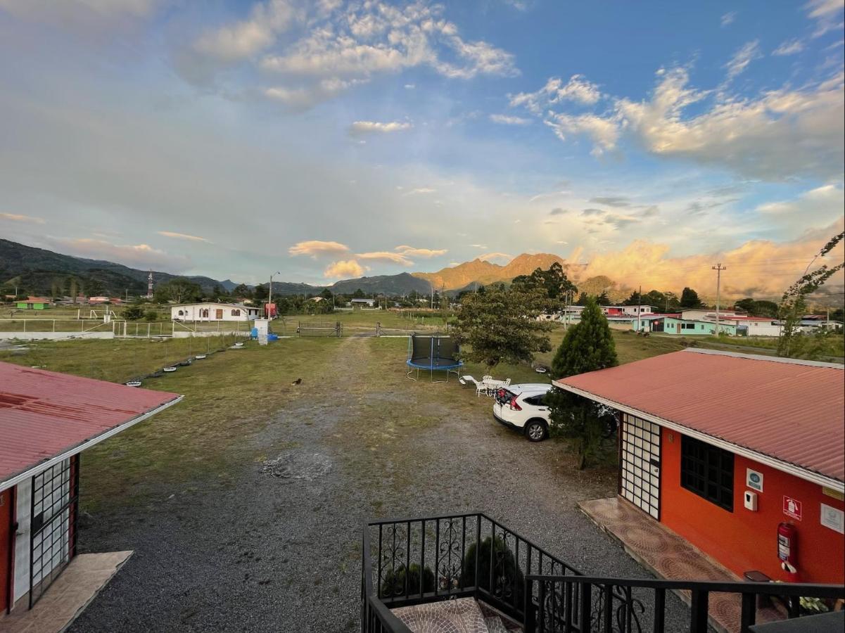 Cabanas Guadalupe Volcán מראה חיצוני תמונה